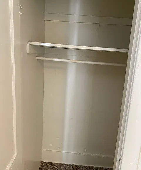 closet on right