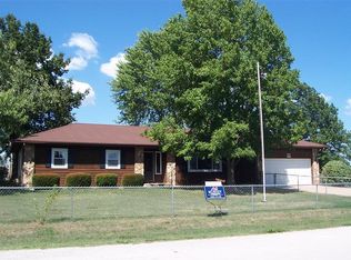 1305 W Parkview St, Ozark, MO 65721