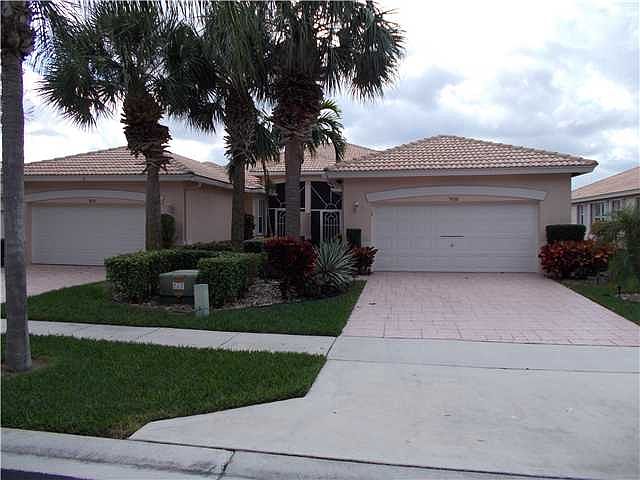 1st image of 9860 Crescent View Dr S