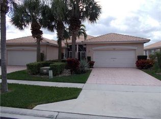 9860 Crescent View Dr S, Boynton Beach, FL 33437