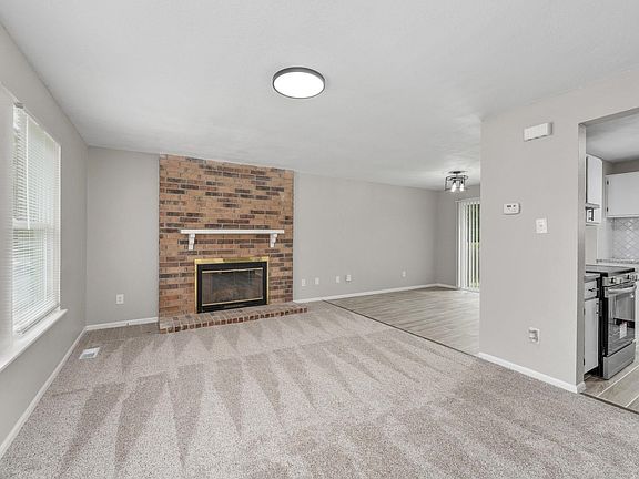 4th image of 3124 N Brookfield St