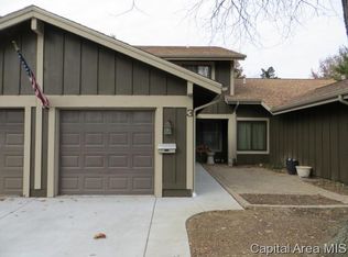 3 Trailridge Ln, Springfield, IL 62704