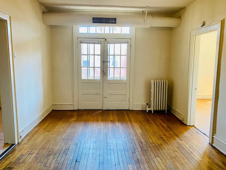 1128 W. Grace St.* — Photo 96