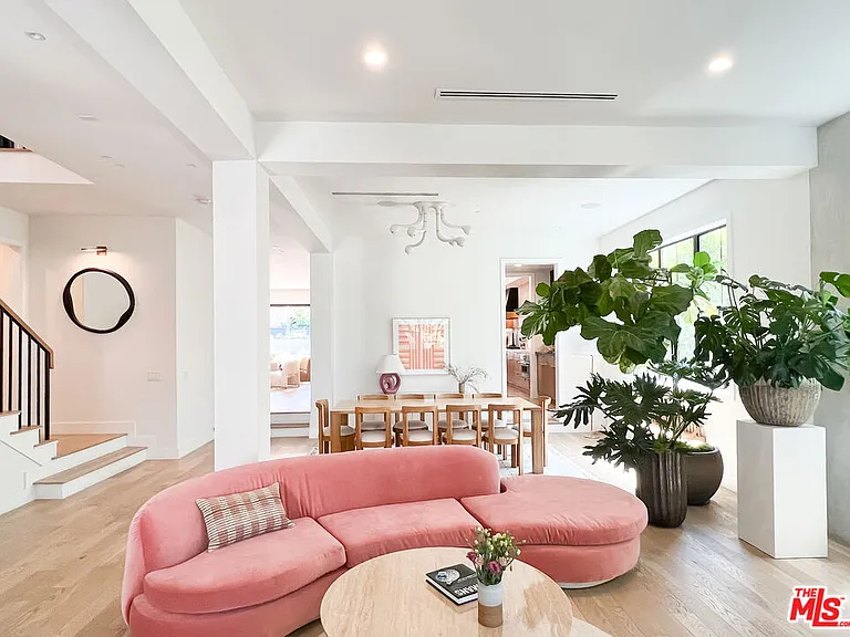 3544 Ocean View Ave — Photo 4