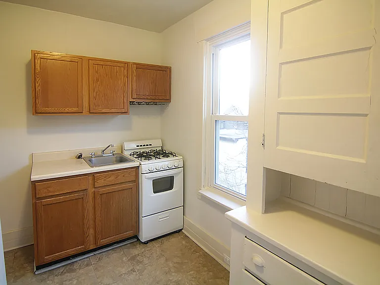 607 Mifflin Ave #6 — Photo 8