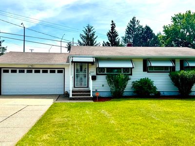 5527 Meadow Ln, Bedford Heights, OH, 44146