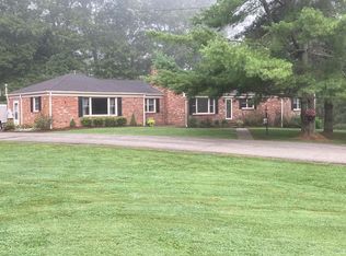 350 Jones Rd, Hillsville, VA 24343