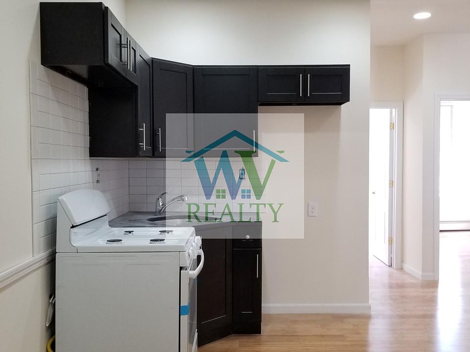 1st image of 14620 Rockaway Blvd