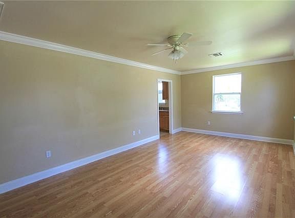 3rd image of 103 Alden Pl