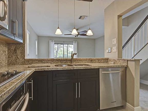 4th image of 9102 NW 40th St #9