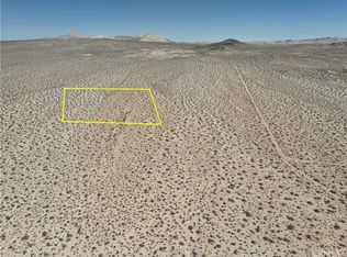 30 Hoffman Rd, Hinkley, CA 92347