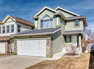 131 W Somerside Cres SW, Calgary, AB T2Y4K6