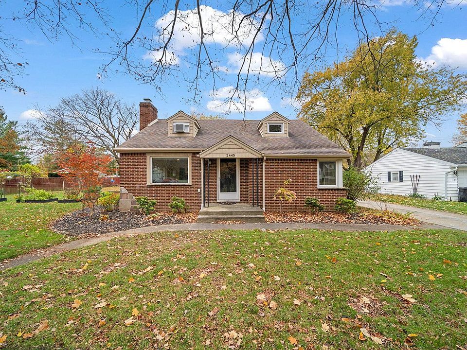 1st image of 2445 Sharon Ln