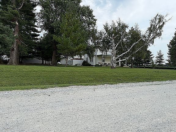 3rd image of 40266 235th Ave