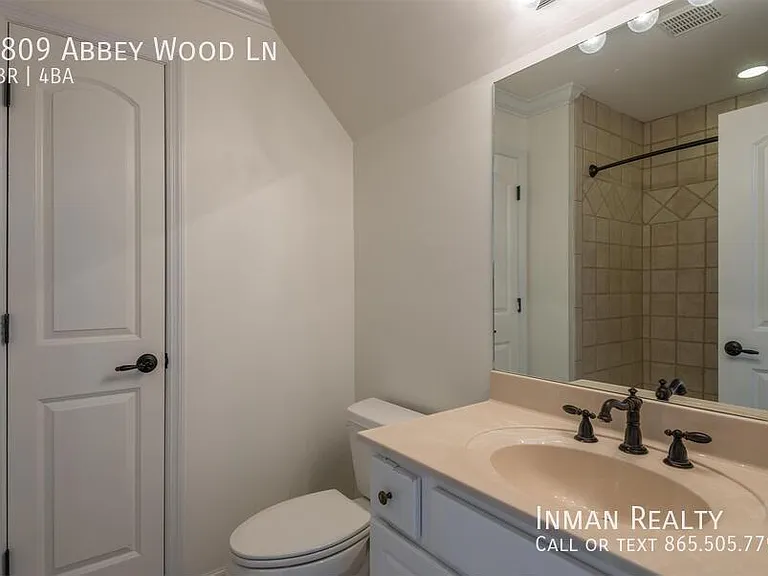 1809 Abbey Wood Ln — Photo 35