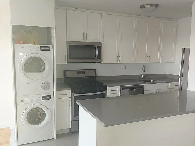 9805 67th Ave #12C — Photo 2