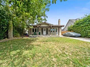 4343 Elmwood Ct, Riverside, CA 92506