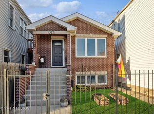 522 W 43rd St, Chicago, IL 60609