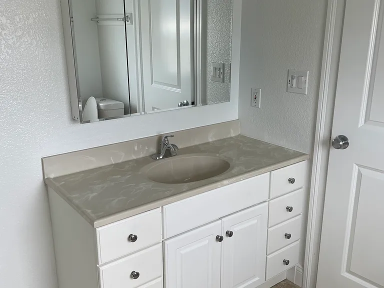 6115 Blank Rd — Photo 4