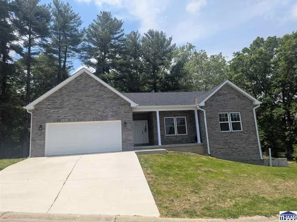 2581 Bradley Ct, Terre Haute, IN 47803