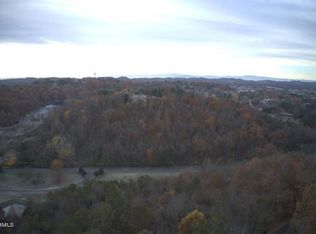 Walters Dr, Morristown, TN 37814