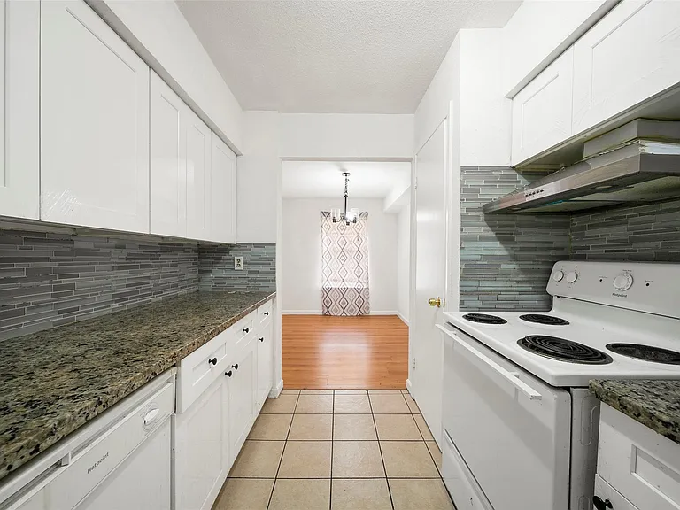 6201 Ranchester Dr #36 — Photo 10