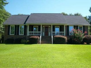 100 Cambridge Ct NE, Milledgeville, GA