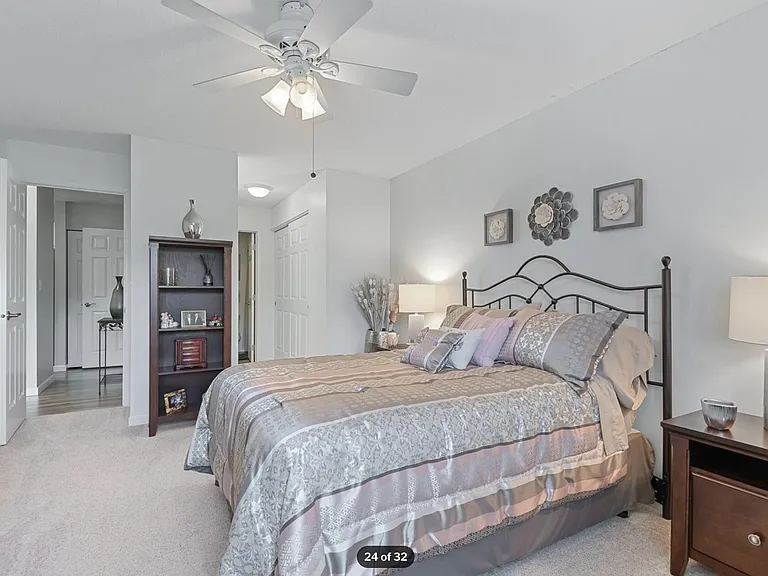 175 County Road B2 E #308 — Photo 20