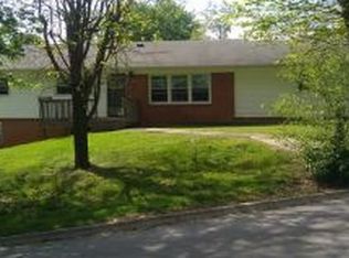 105 Gay St SW, Jonesborough, TN 37659