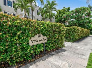 226 Brazilian Ave APT 2D, Palm Beach, FL 33480