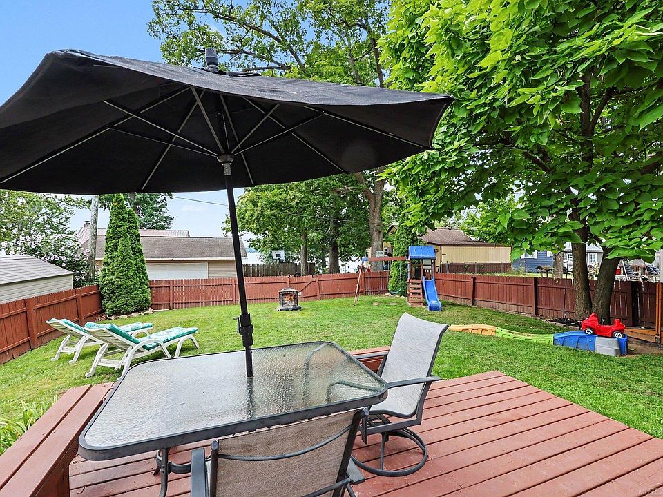 4176 Pleasant Dr, photo 12