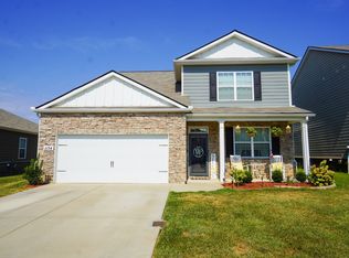 1154 Rosewood Dr, White House, TN 37188