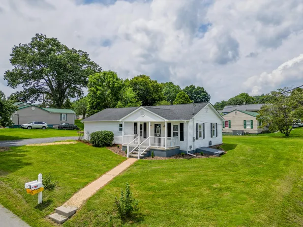 345 Bay St, Mount Carmel, TN 37645