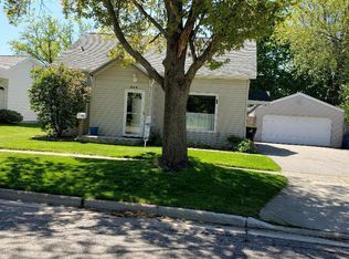 409 S Bower St, Greenville, MI 48838