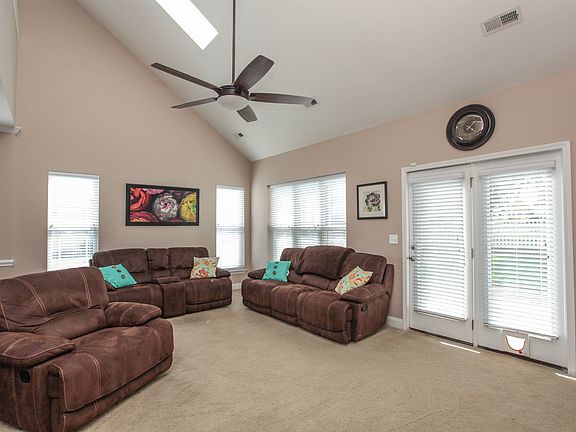 4th image of 7896 Smith Pond Dr