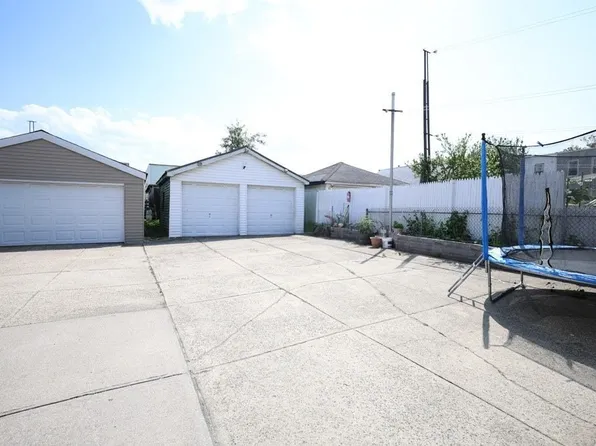 104-16 Rosita Place image 13 of 15