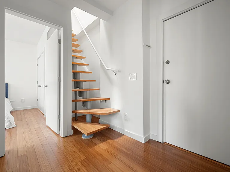 107 Jersey St #Penthouse 15 — Photo 17