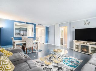 2965 Pharr Court South NW #NW-614-614, Atlanta, GA 30305