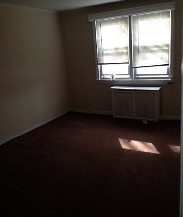 5th image of 5036 39th Pl