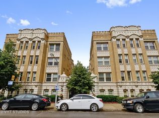 4240 N Clarendon Ave APT 300S, Chicago, IL 60613