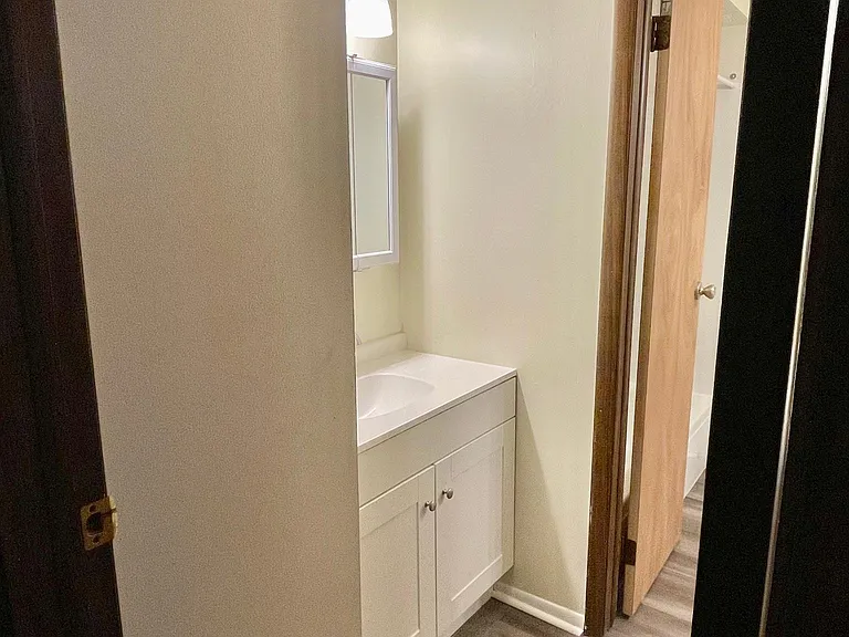 344 E 20th Ave — Photo 11