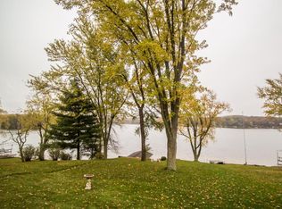 W1397 N Blue Spring Lake Dr, Palmyra, WI 53156