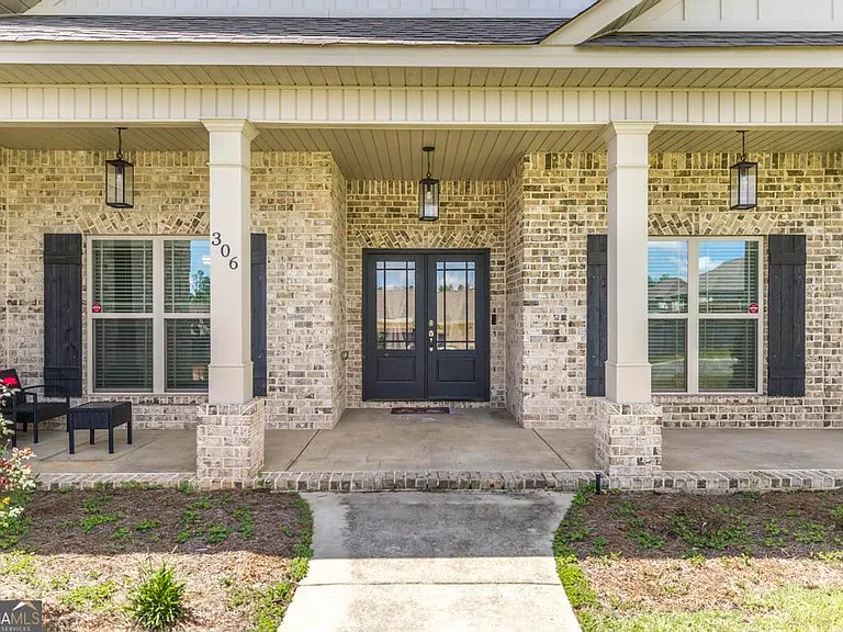 306 Rustic Live Oak Trl — Photo 6