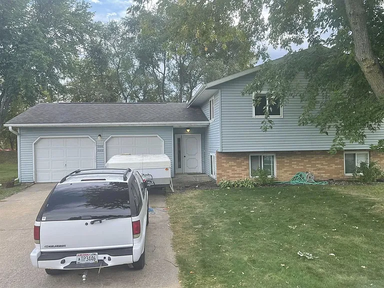 1000 Terrace Dr — Photo 6