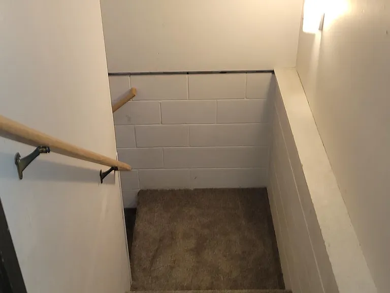 1731 Colette Ct — Photo 35
