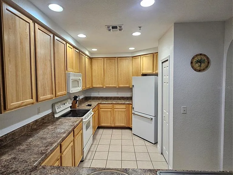 9055 Treasure Trove Ln #201 — Photo 16