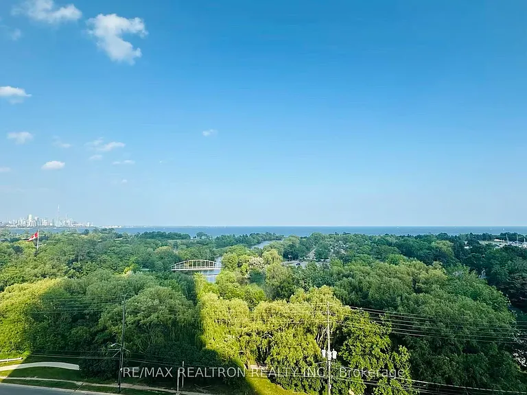 2230 Lake Shore Blvd W #801 — Photo 3