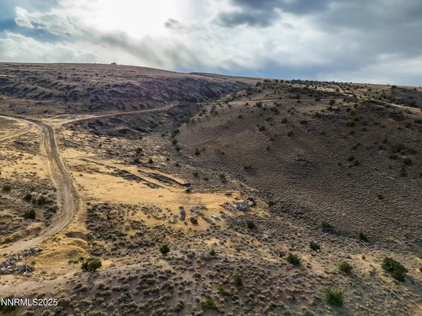 1460 Tres Ahlemeyer Dr, Sparks, NV 89441