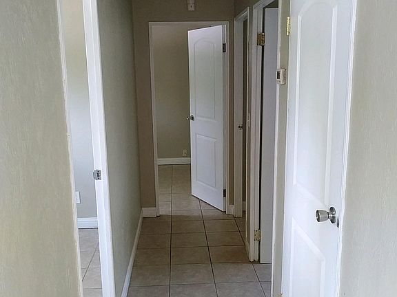 3rd image of 4646 Lotus Dr
