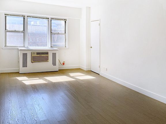 4th image of 145 E 27th St APT 14J